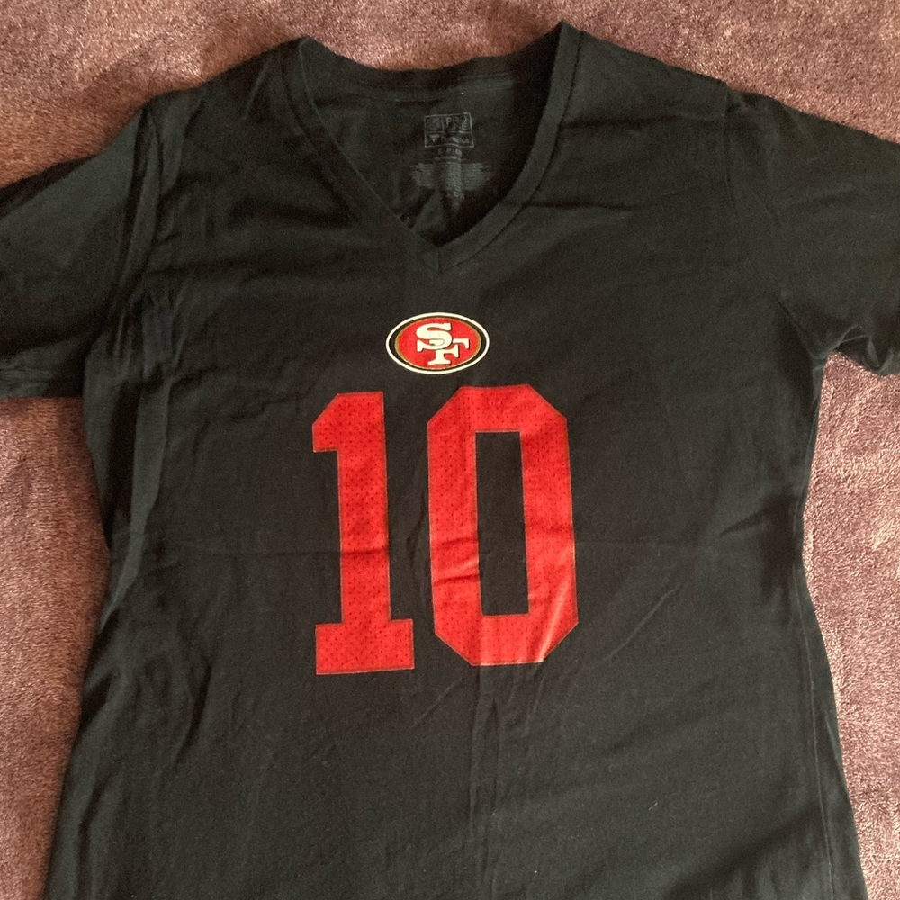 San Francisco 49ers women’s Garoppolo T-shirt